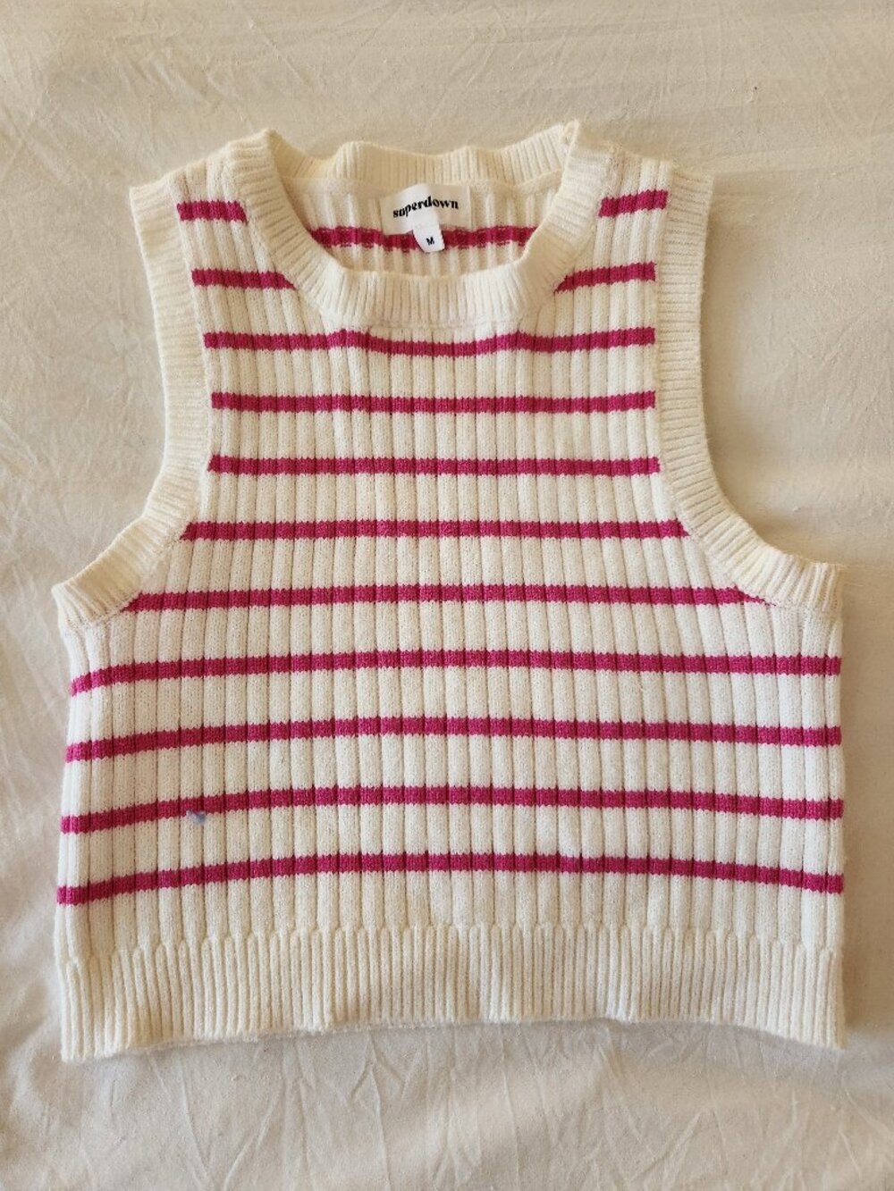 Superdown Phoebe Ultra Crop Sweater Vest M